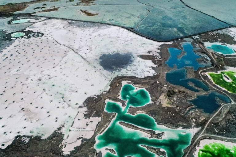 Xu Jinan - The-Emerald-Lake-4